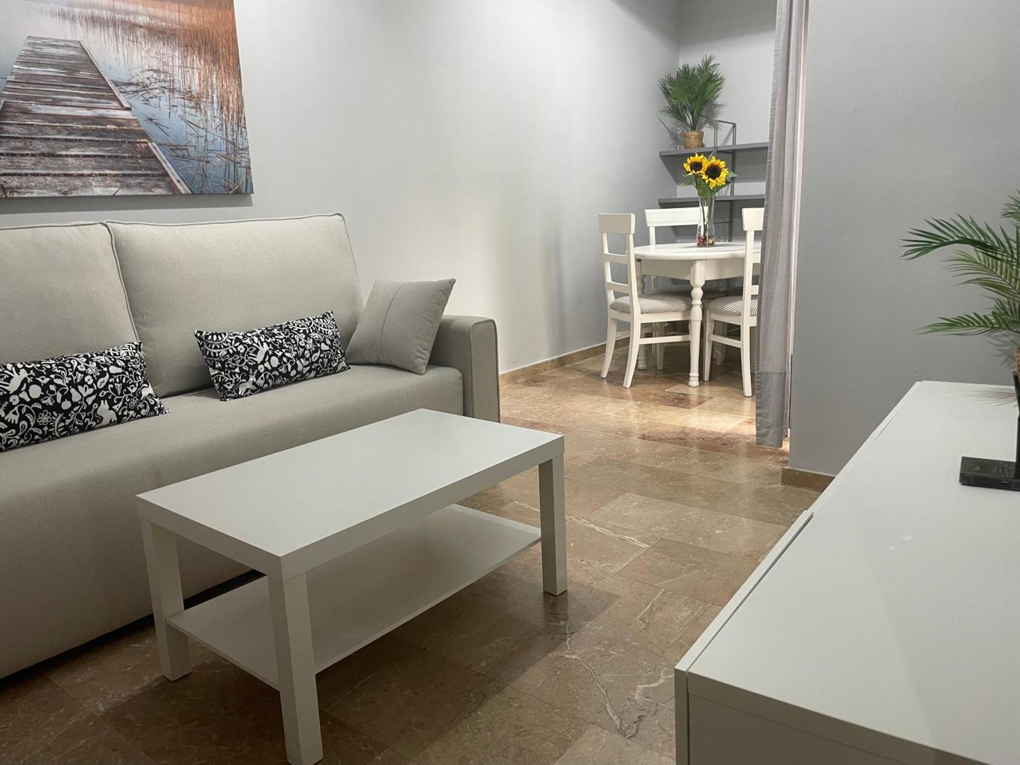 Piso En El Centro De Huelva Silencioso Y Con Gran Patio, Calle La Paz מראה חיצוני תמונה